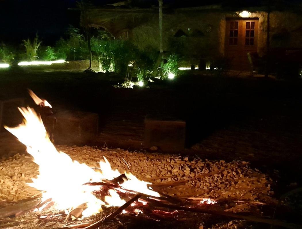 Dahshour Mudhouse Fayoum Desert Road 35km From Giza Pyramids * Cairo